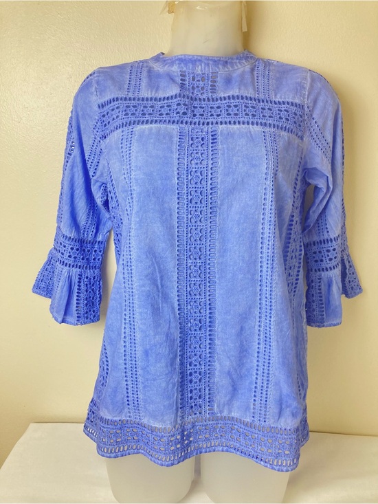 THML Tops - THML Cotton Eyelet Periwinkle Blue 3/4 Bell Sleeve Top Size XS